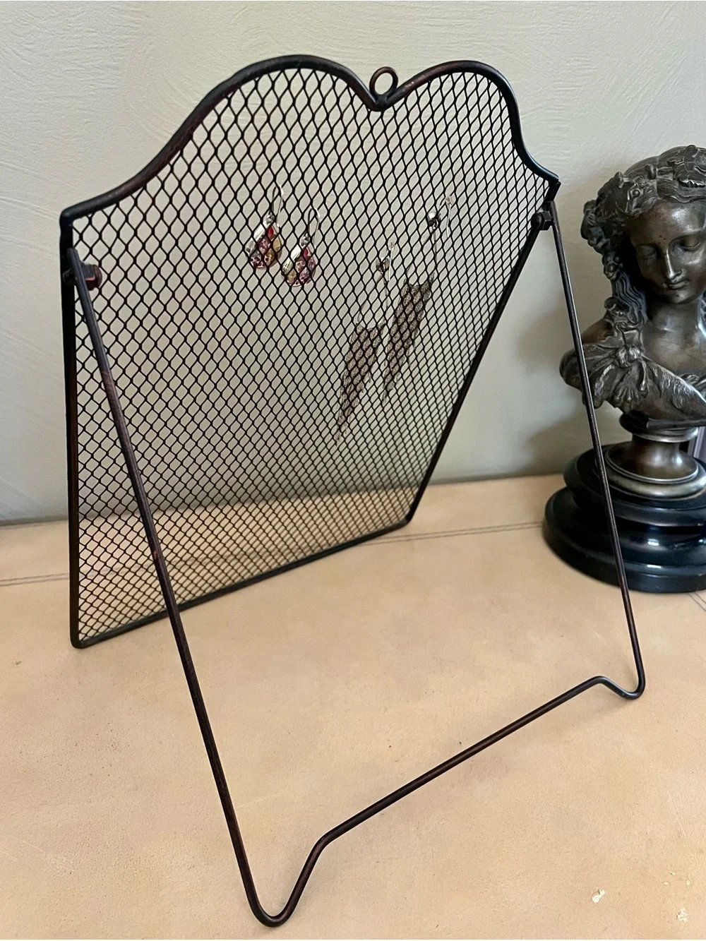 Easel Metal Jewelry Stand